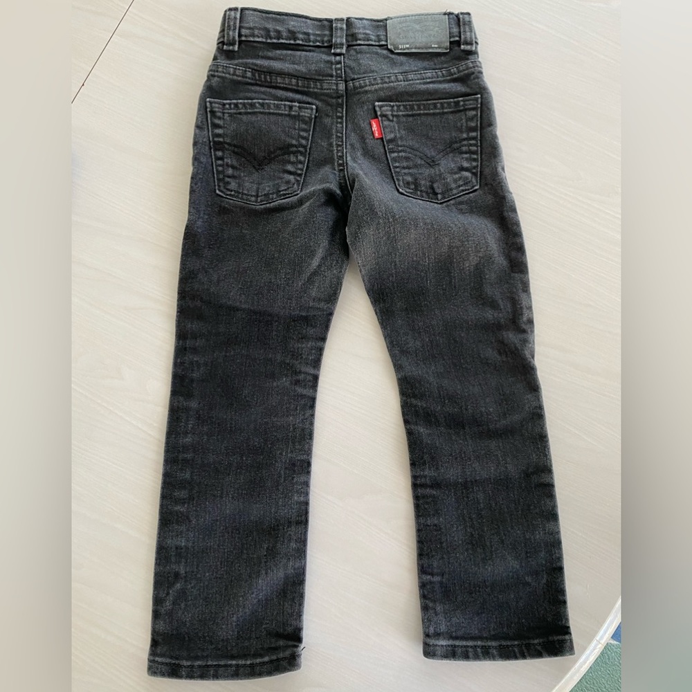Levi’s slim jeans